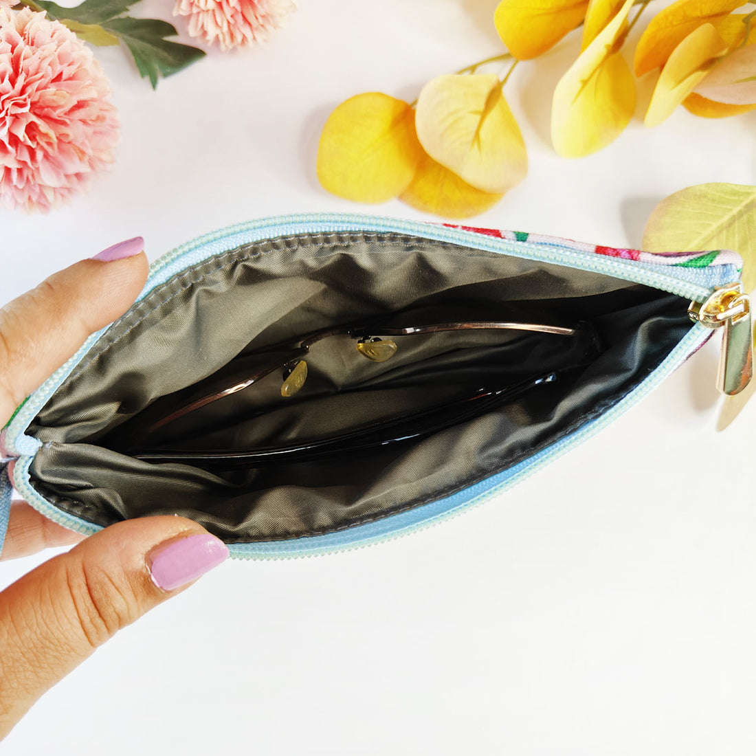 Eyewear/Sunglass Case-Aqua World