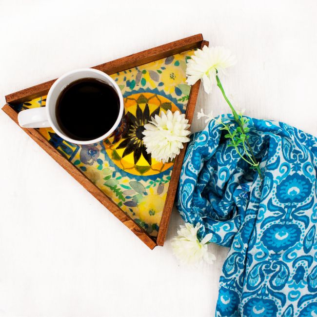 Mandala Floral Triangle Serving Tray