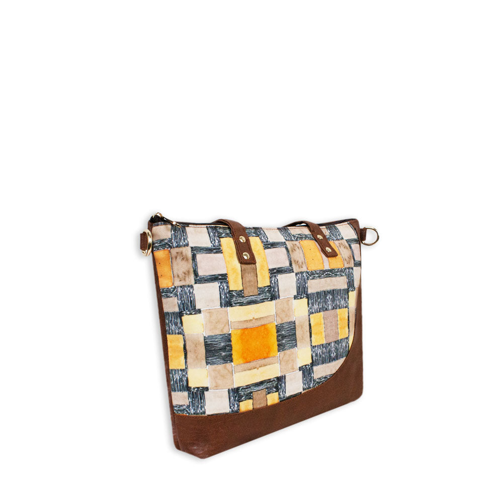 The Maze Shoulder Bag with Sling