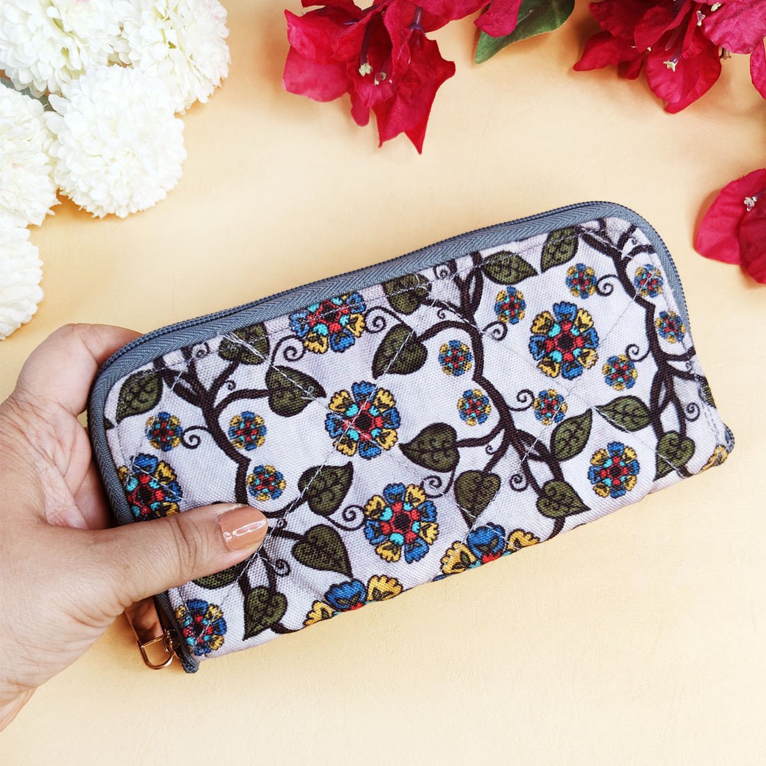 Quilted Slim Wallet- Grey Garden