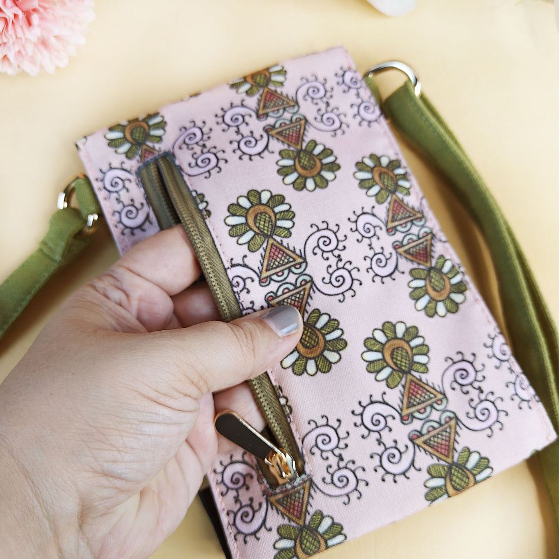 5 Pocket Sling-Olive Godna Art