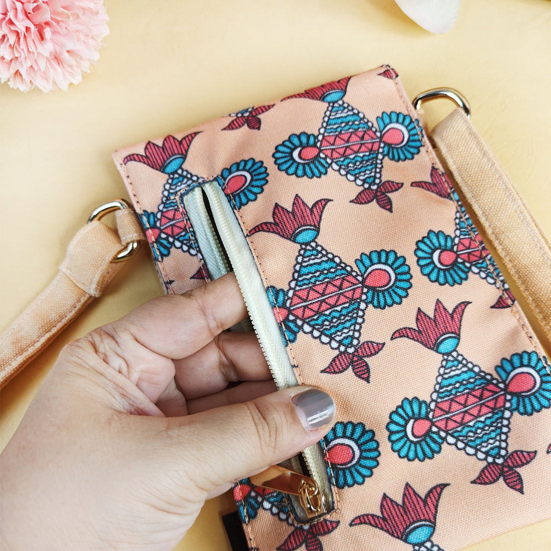 5 Pocket Sling-Peach Kite Godna Art