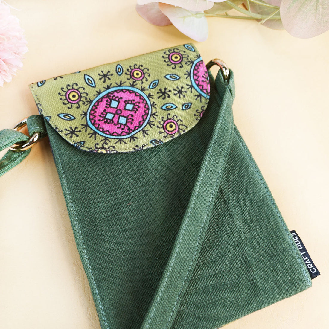 5 Pocket Sling-Green-Pink Godna Art