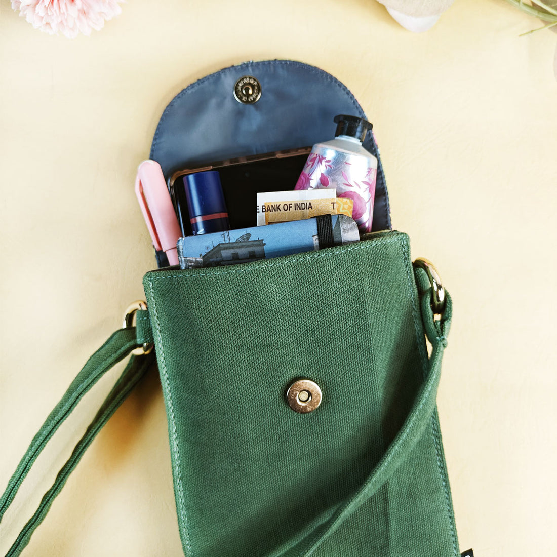 5 Pocket Sling-Green-Pink Godna Art