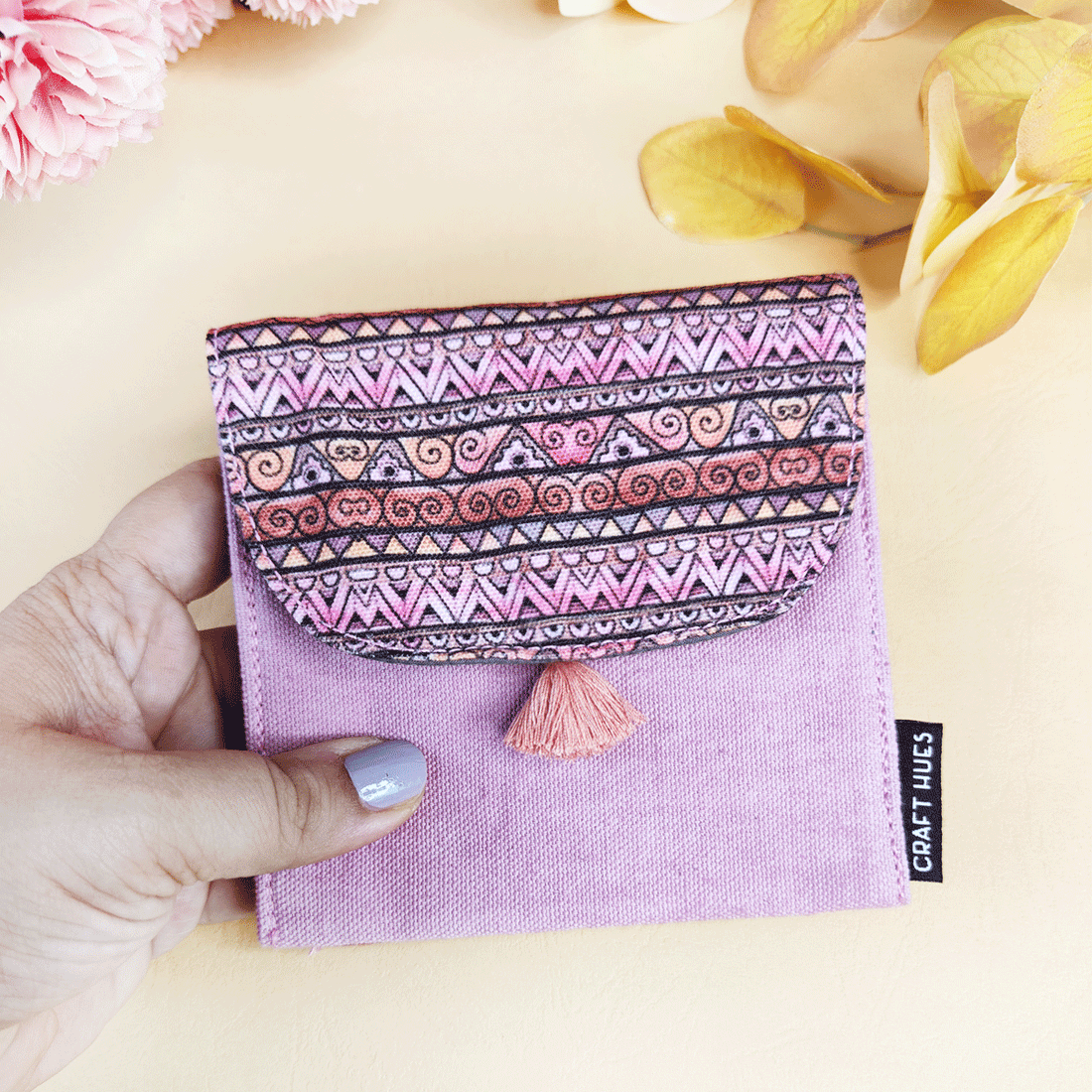 5 COMPARTMENT MINI WALLET-PINK AZTEC