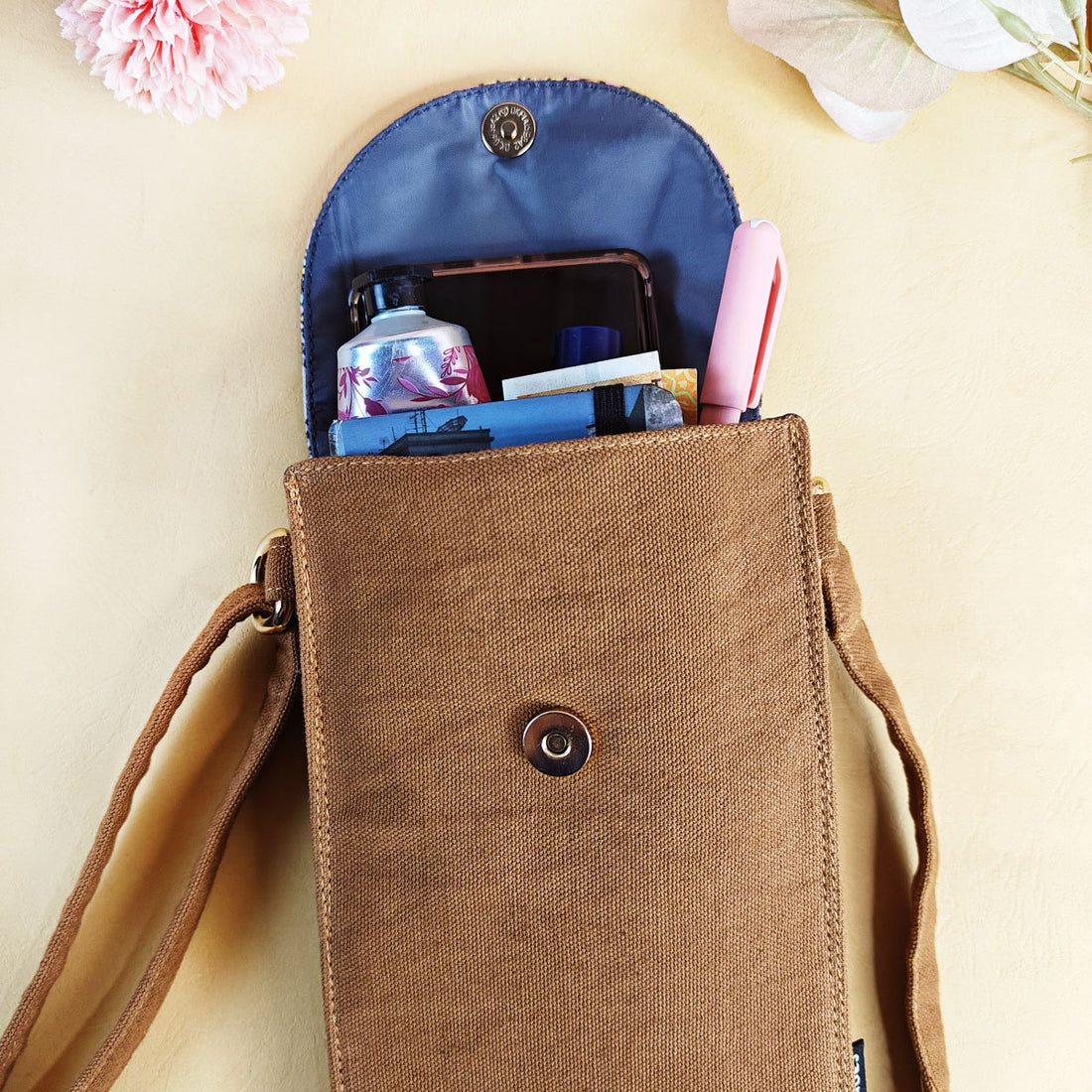 Aqua Abstract Godna Sling Wallet Combo
