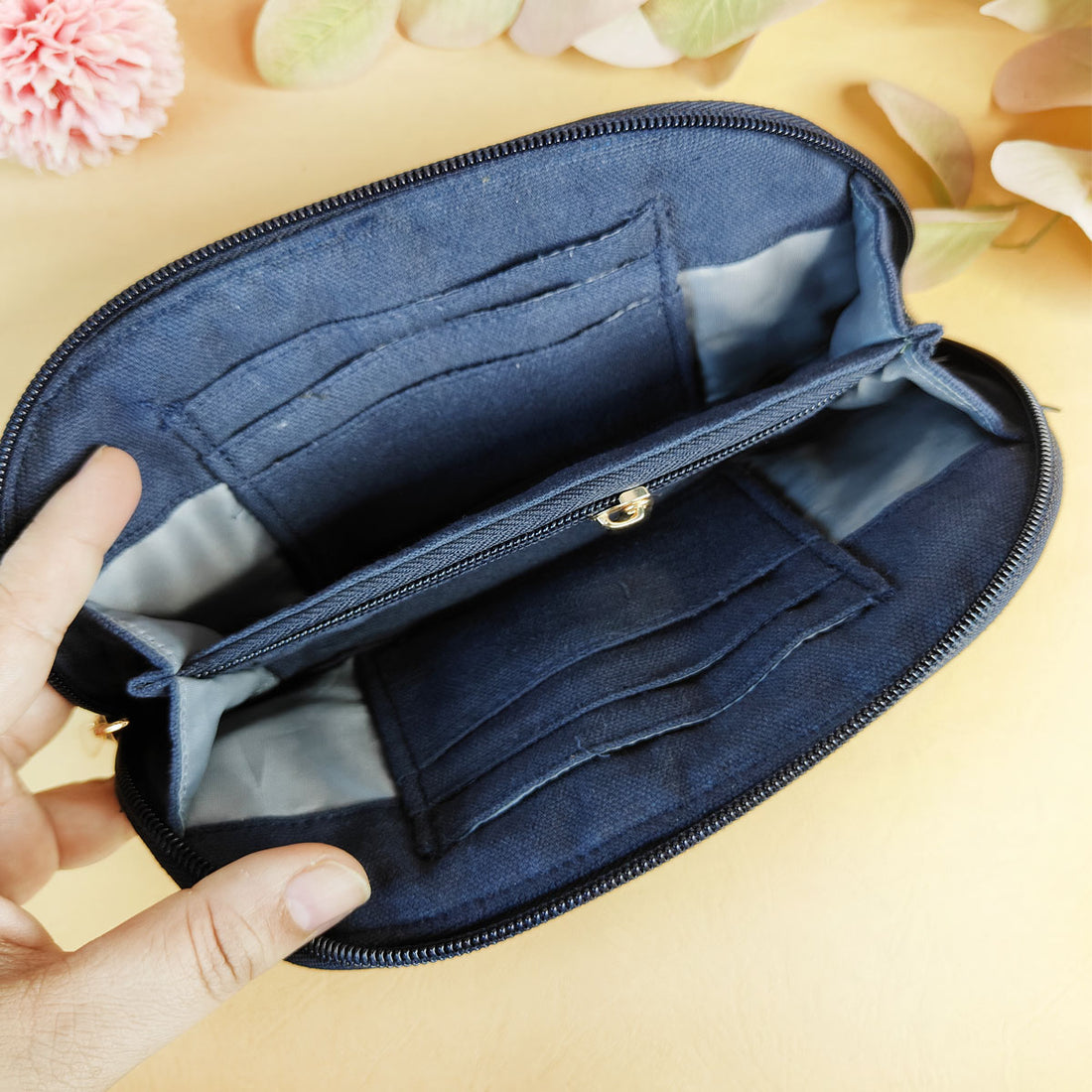 Curve Quilted Wallet- Gond Blue Bird