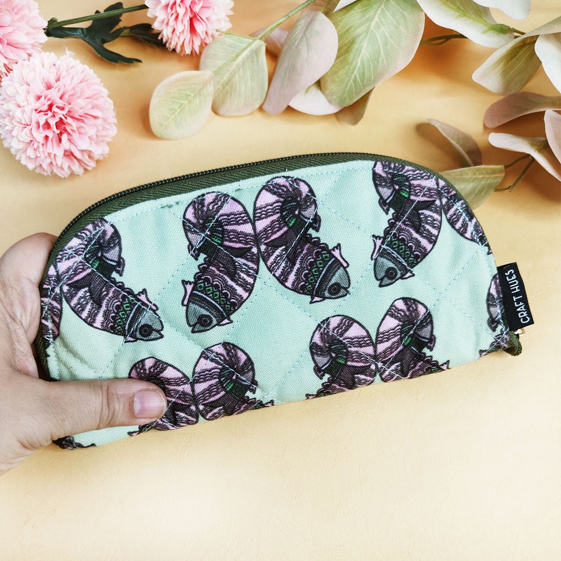 Curve Quilted Wallet- Gond Green Fish