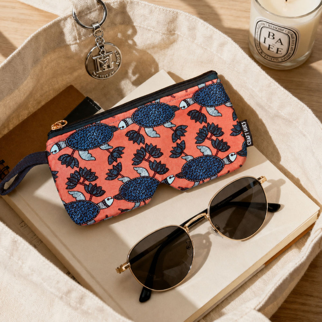EyewearSunglass Case-Gond Teal Turtle