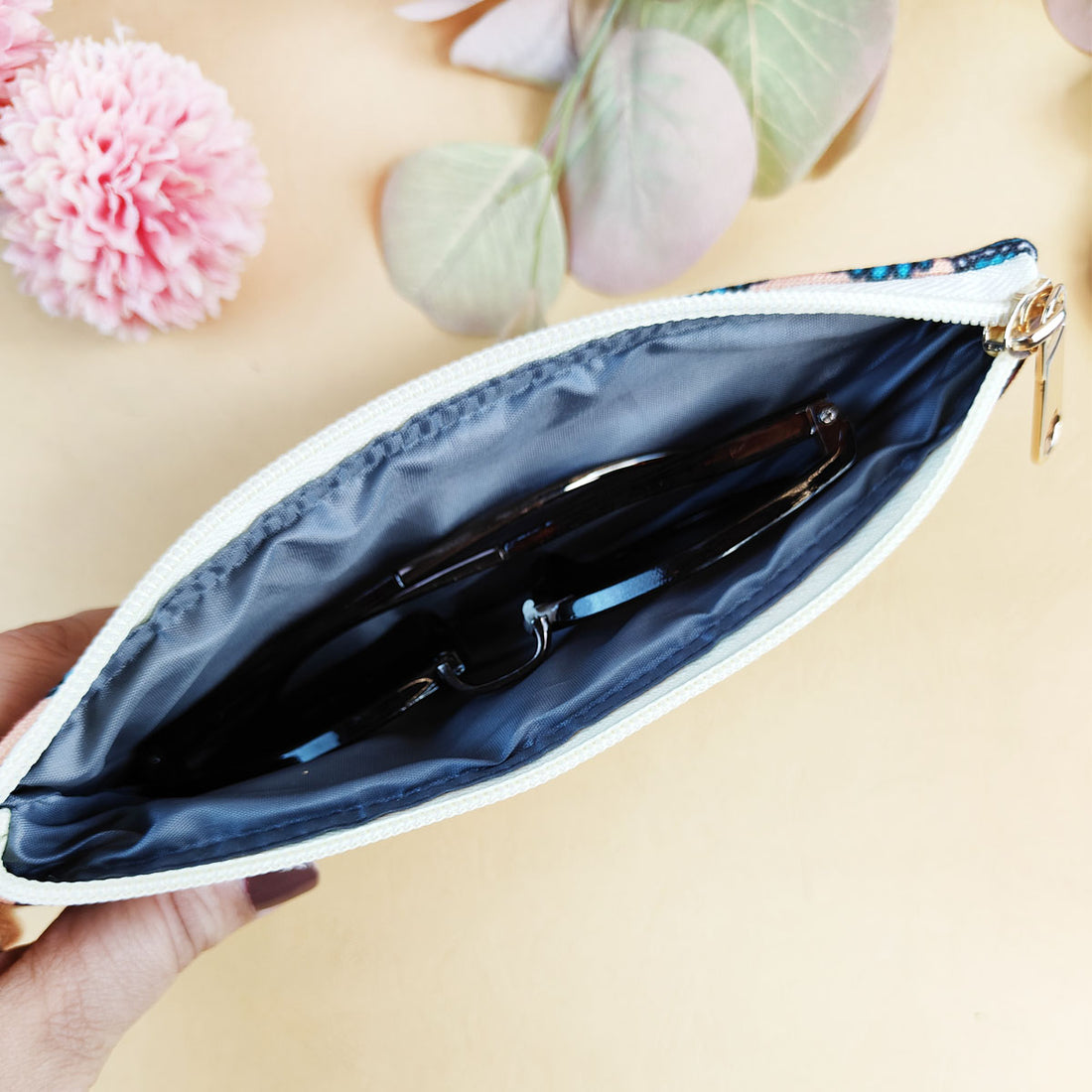 EyewearSunglass Case-Peach Kite Godna