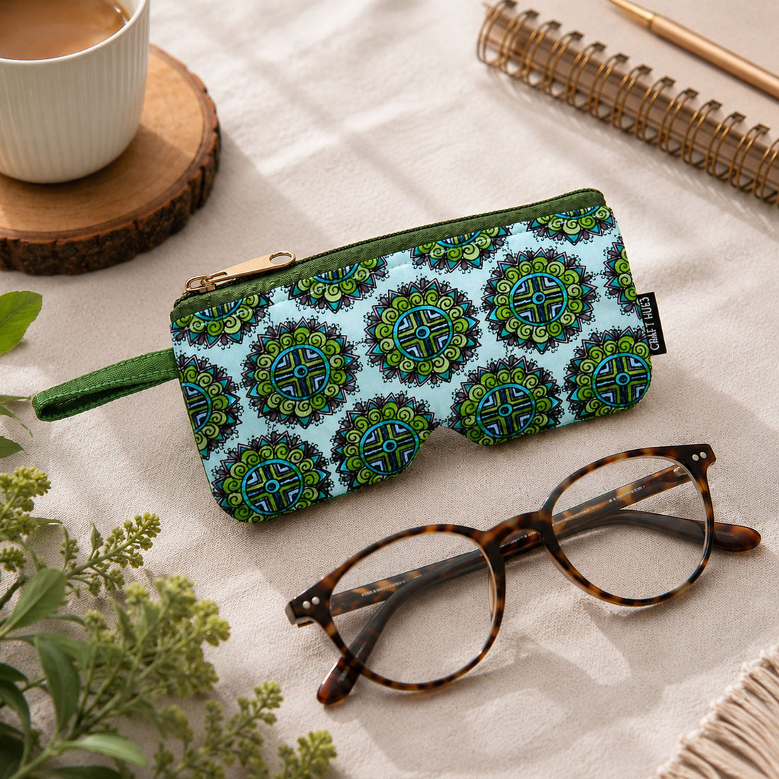 EyewearSunglass Case-Green Leaf Godna