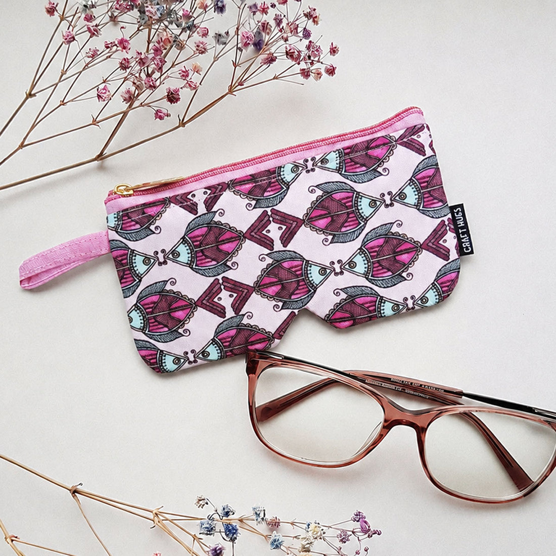 EyewearSunglass Case-Pink Fish Godna
