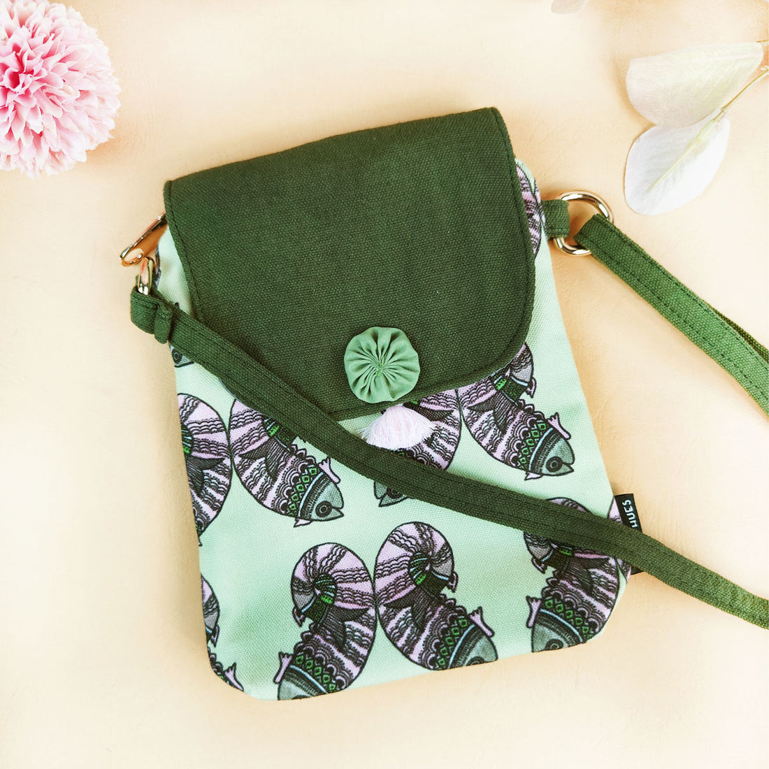 Flap Mobile Sling- Gond Green Fish