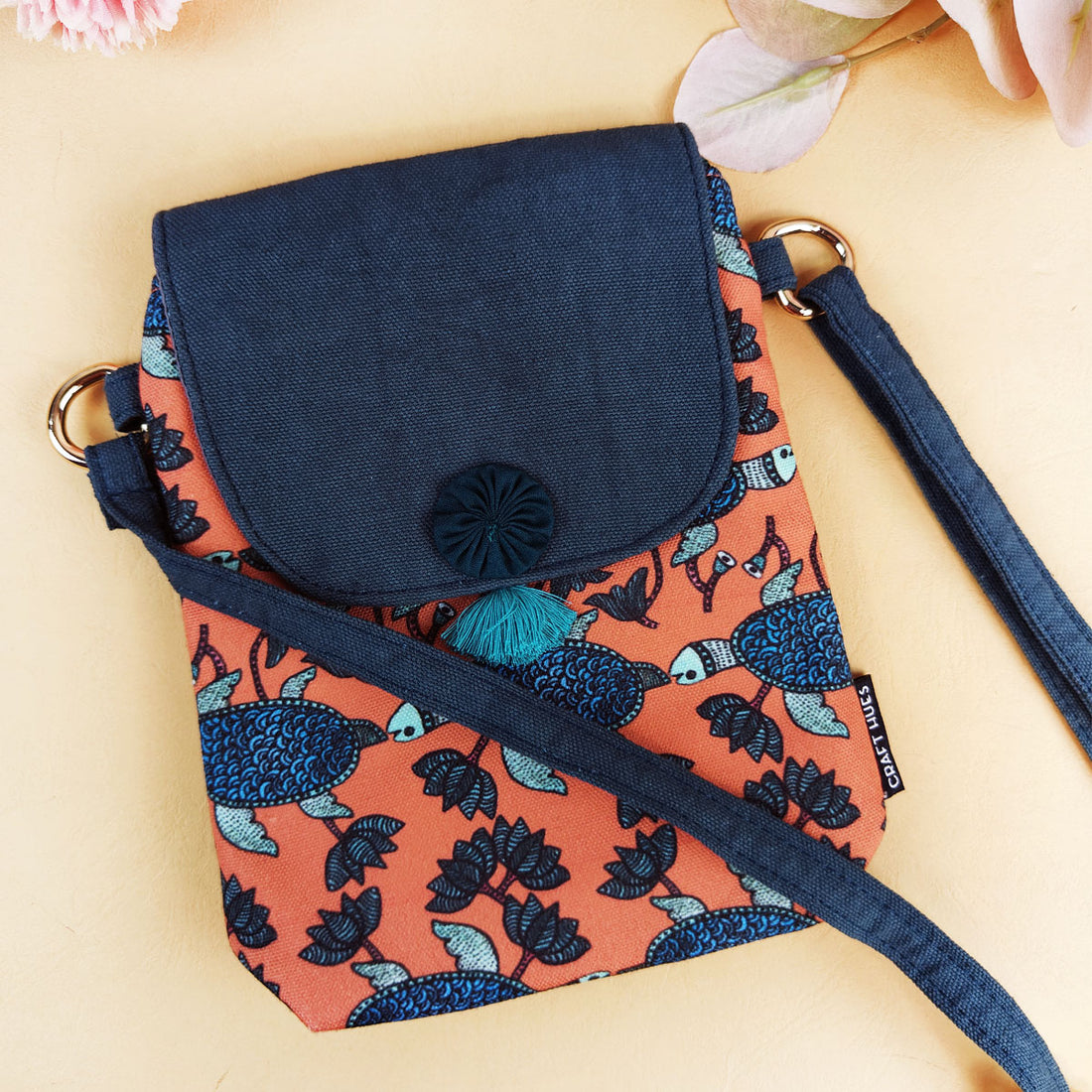 Flap Mobile Sling- Gond Teal Turtle