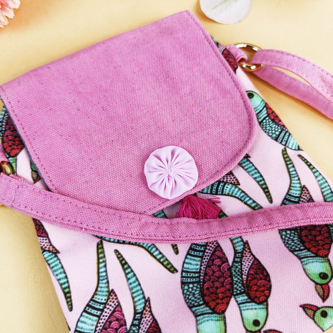 Flap Mobile Sling- Gond Pink Parrot