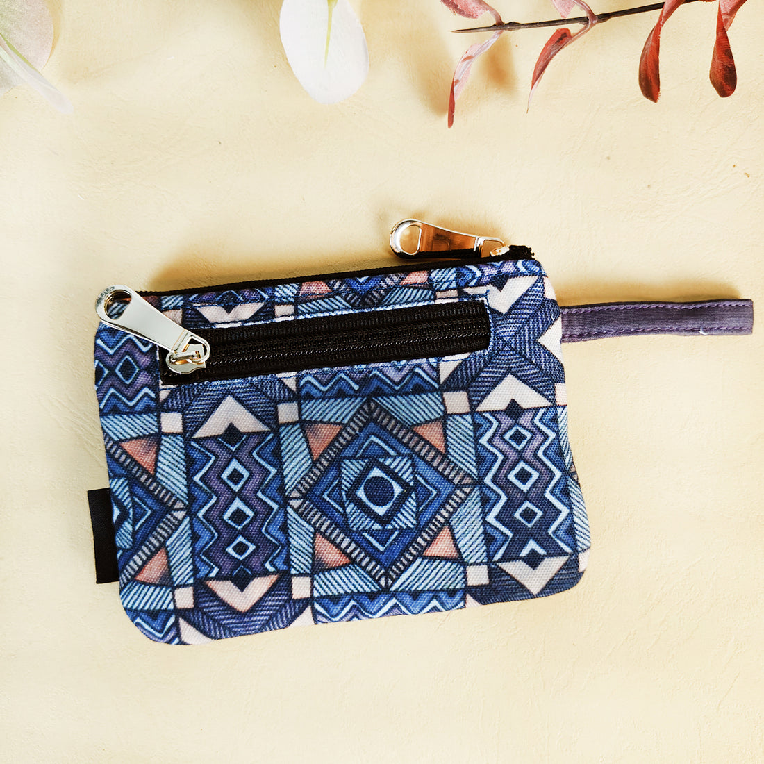 Front Flap Mini Wallet - Grey madhubani / Green Knot