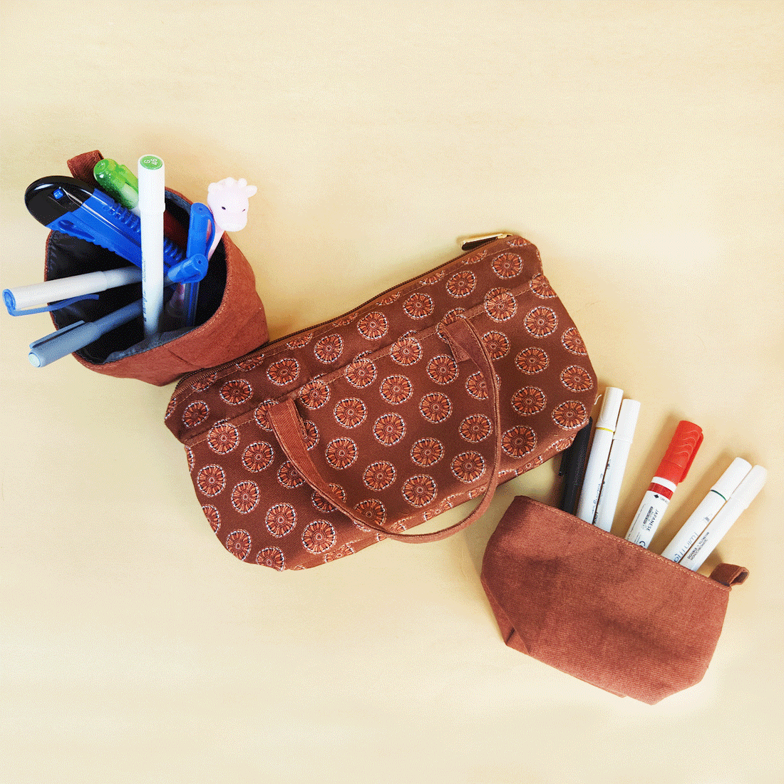 Multi-Purpose Pouch Organizer - Rust Madhubani Circle