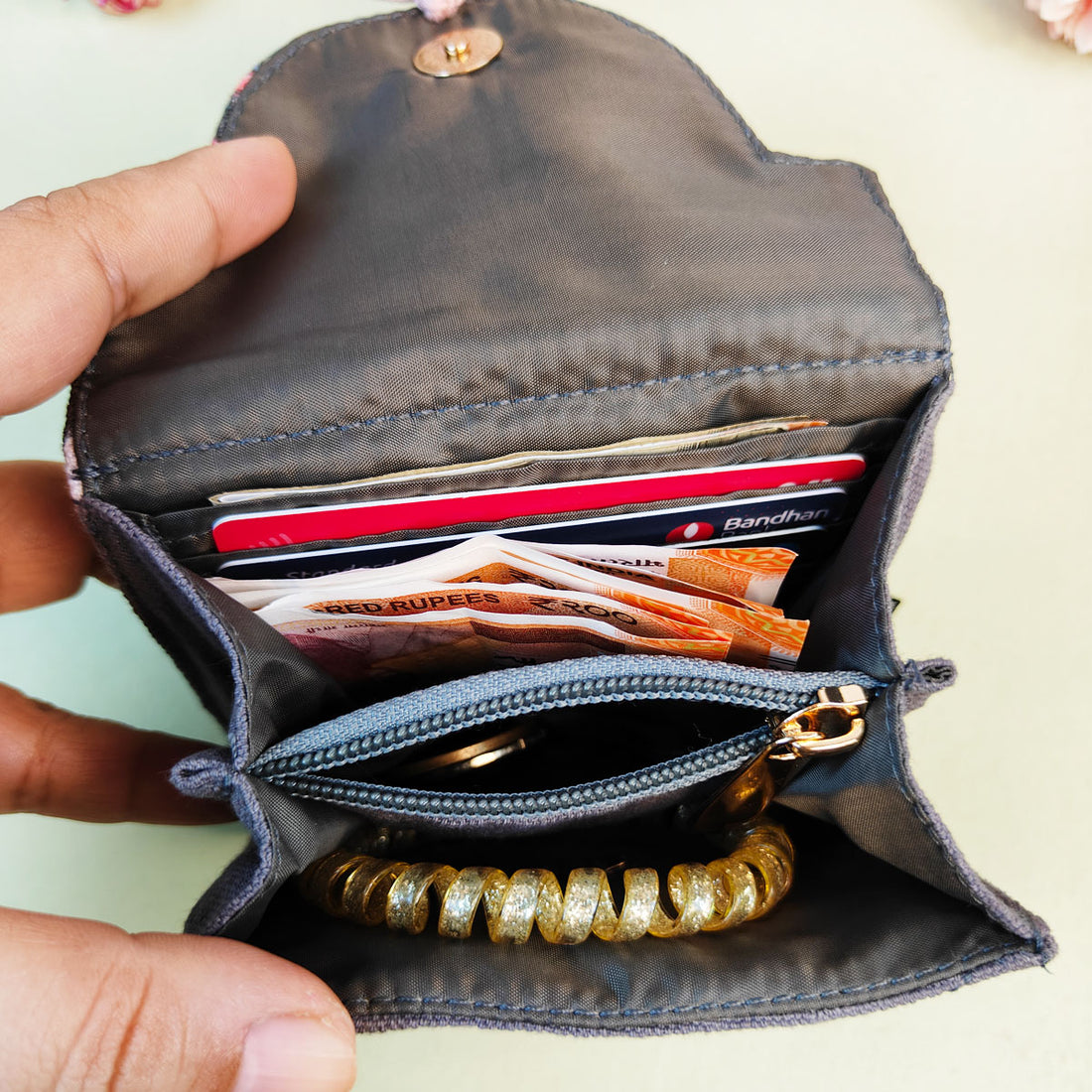 Curve Flap Mini Wallet-Grey Chakra