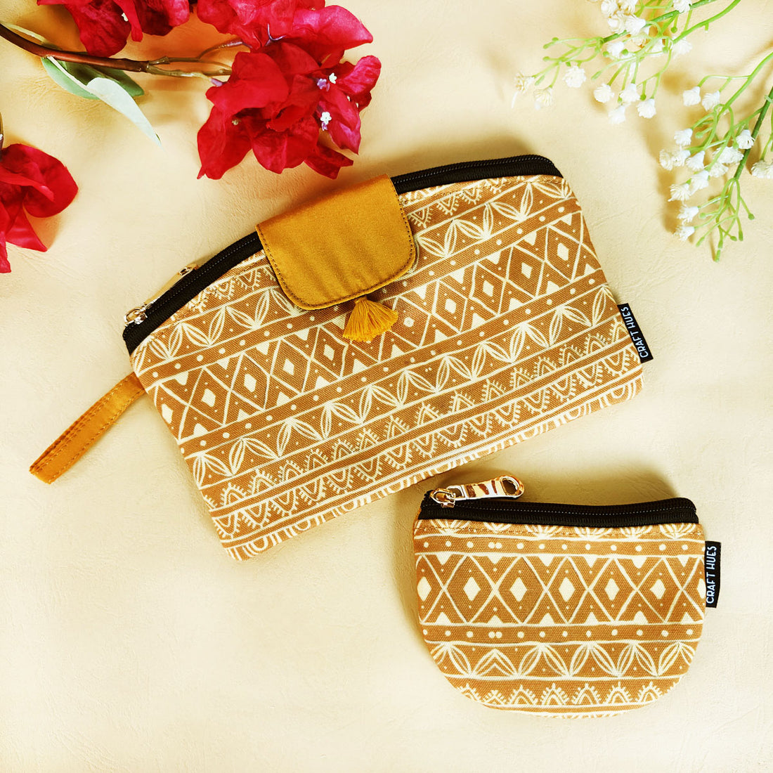 Curve wallet coin pouch combo- Warli Mustard Border