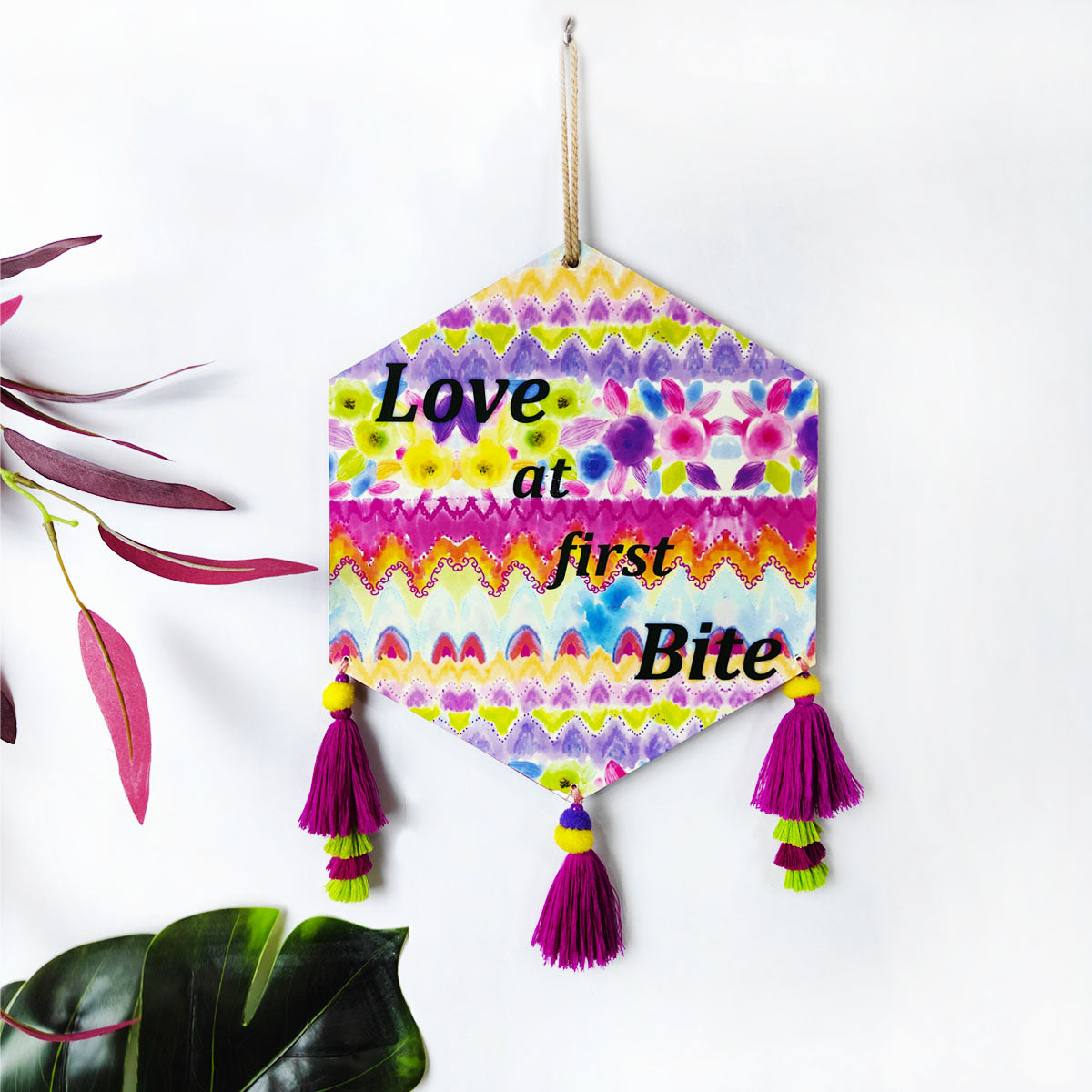 Love at first Bite Wall hanging