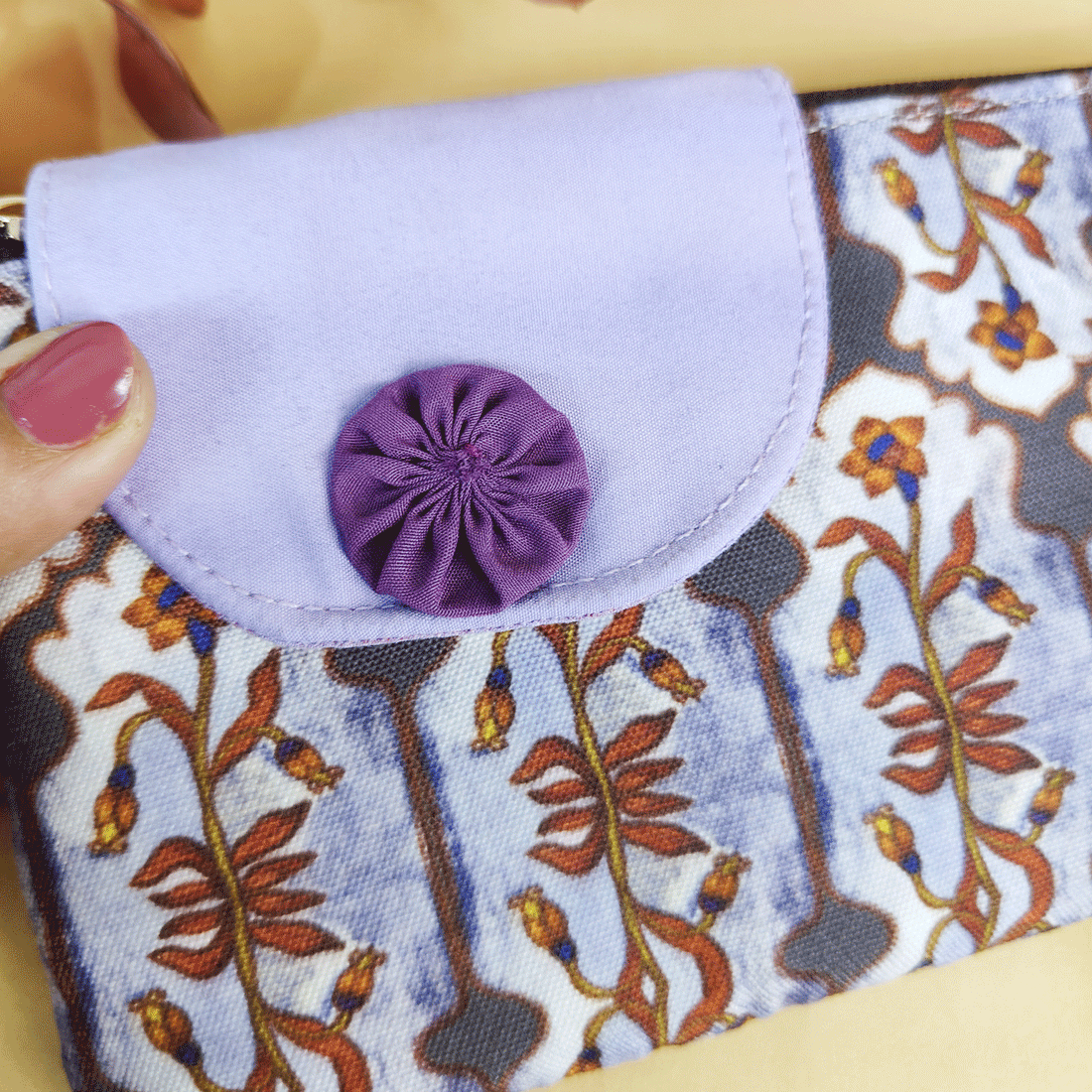 Side Flap Wallet- Mauve Door