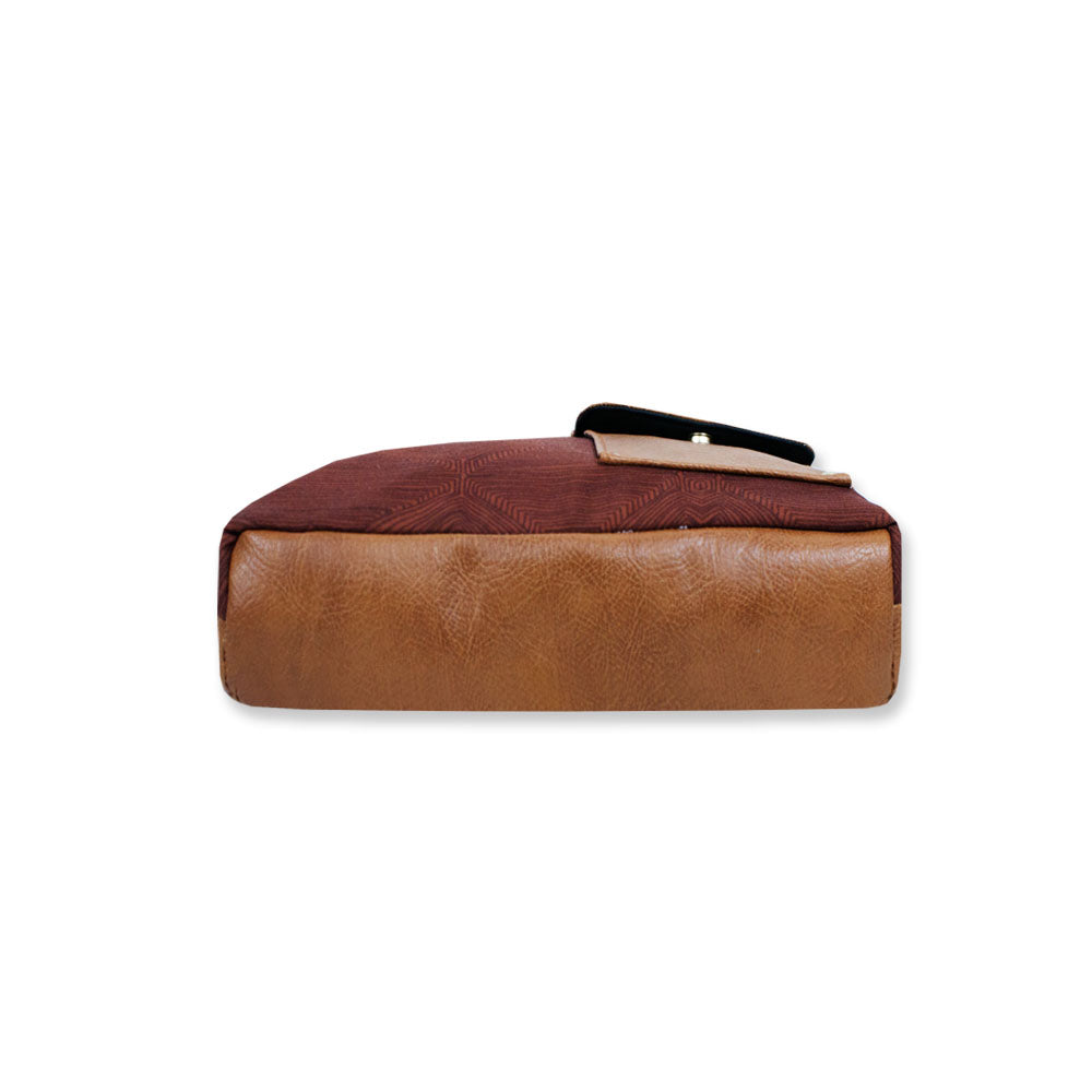 Brown Beauty Shoulder Bag with Sling